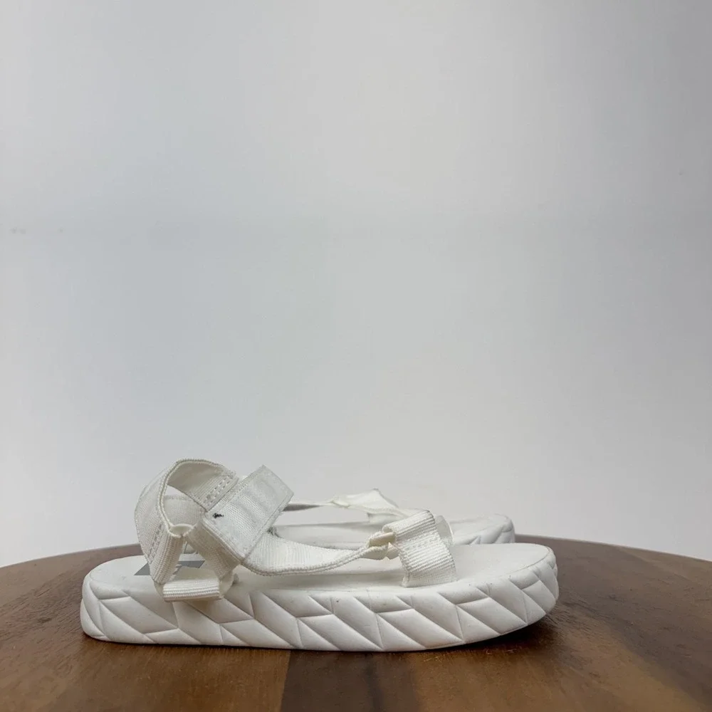 Dolce Vita size 13